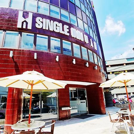 Single Inn - Tajpej Buitenkant foto